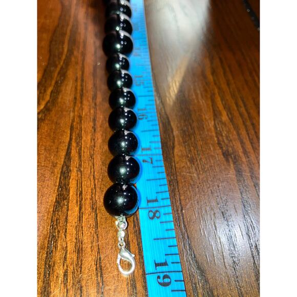 Black Gradation Beaded 19" Necklace and 1 Size 3.5" Bracelet Set! - Picture 14 of 16